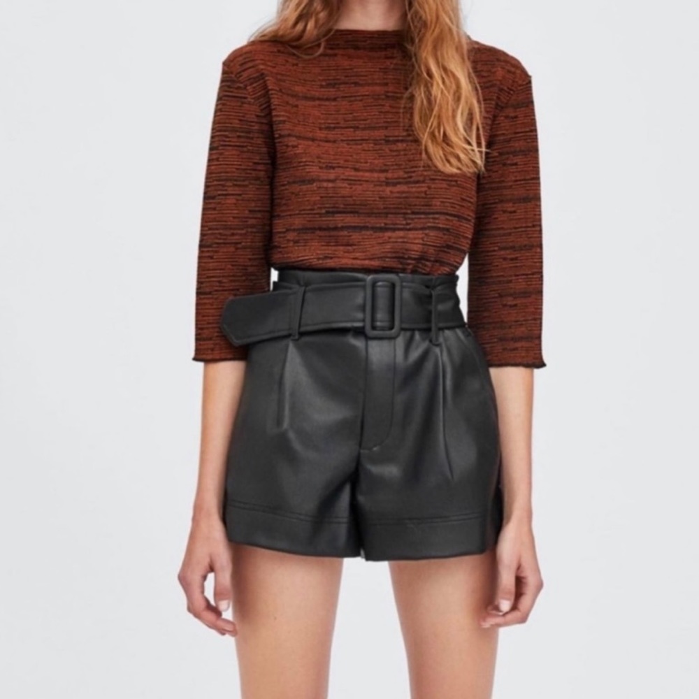 INFLUENCER FAVORITE Zara Faux Leather Shorts with Belt (XS)